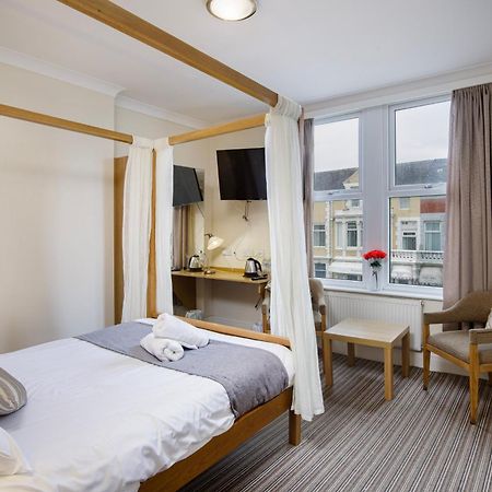 Ashley Victoria Hotel Blackpool Buitenkant foto